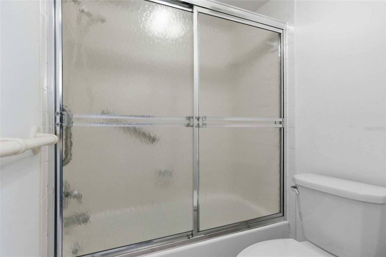 1628 Clower Creek Drive , Unit 225, Sarasota, FL 34231 Photo