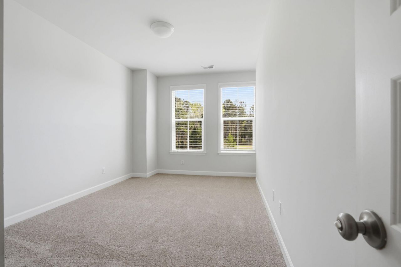 191 O'malley Drive Photo 16