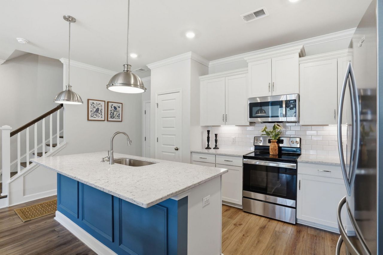 191 O'malley Drive Photo 4