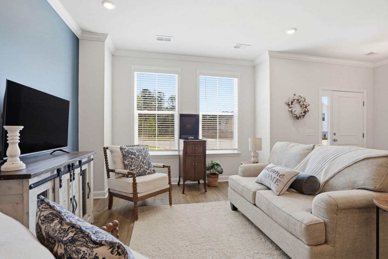 191 O'malley Drive Photo 8