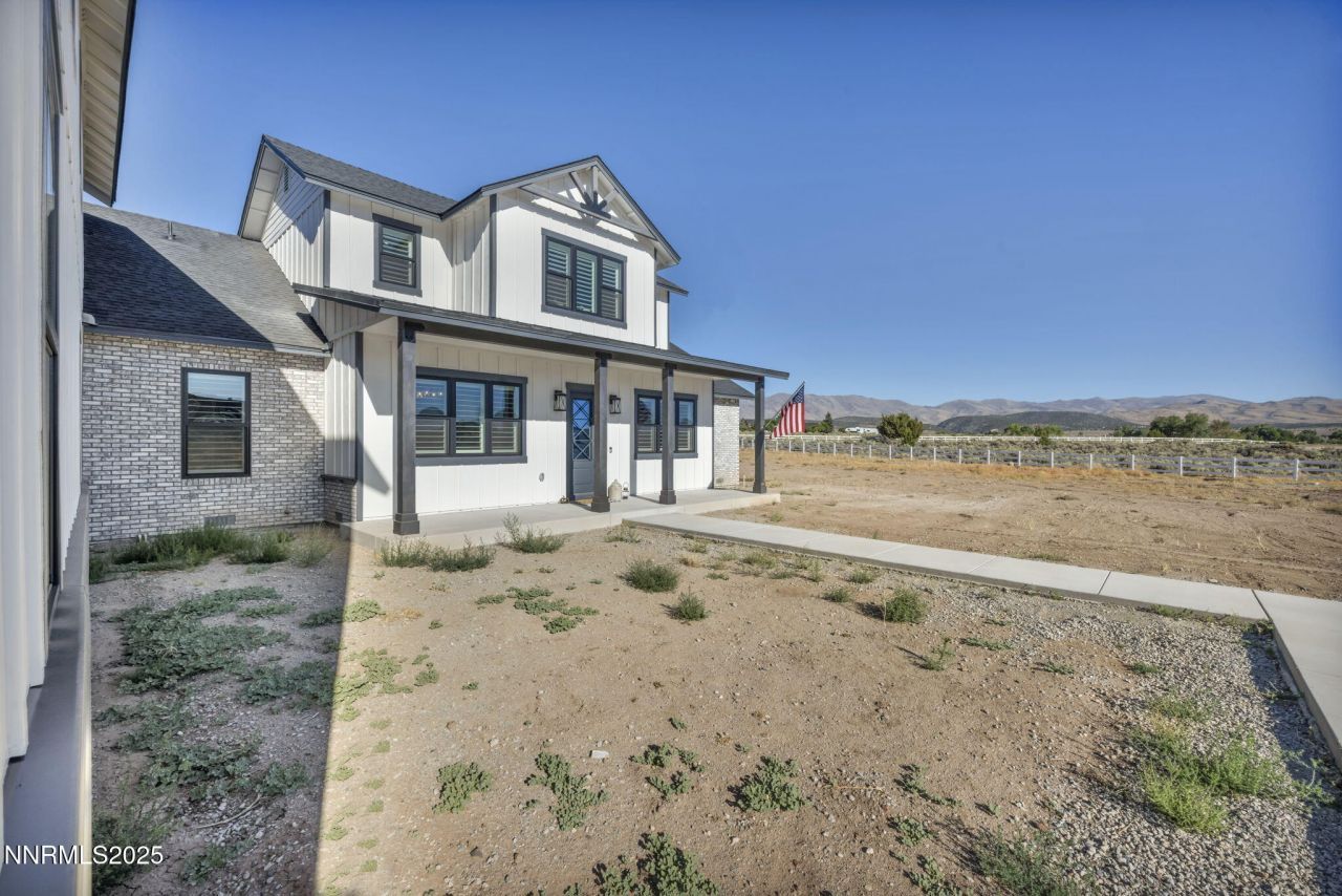 1409 Hunters Point Drive, Gardnerville, NV 89410 Photo