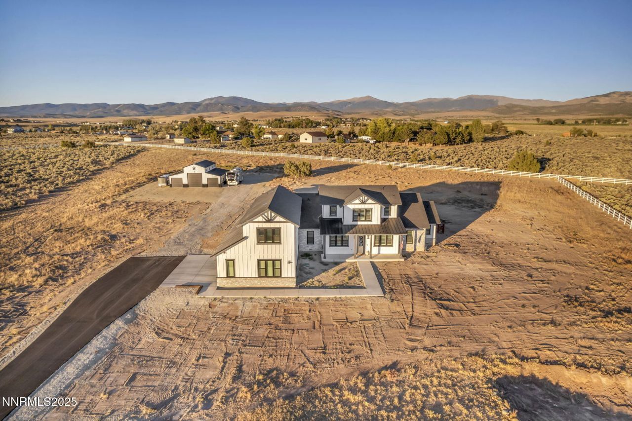 1409 Hunters Point Drive, Gardnerville, NV 89410 Photo