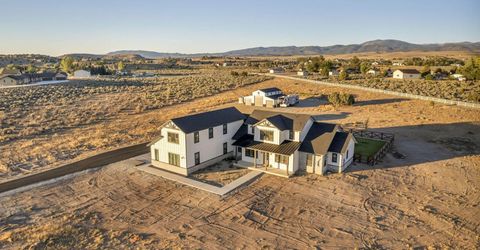 1409 Hunters Point Drive, Gardnerville, NV 89410 Photo