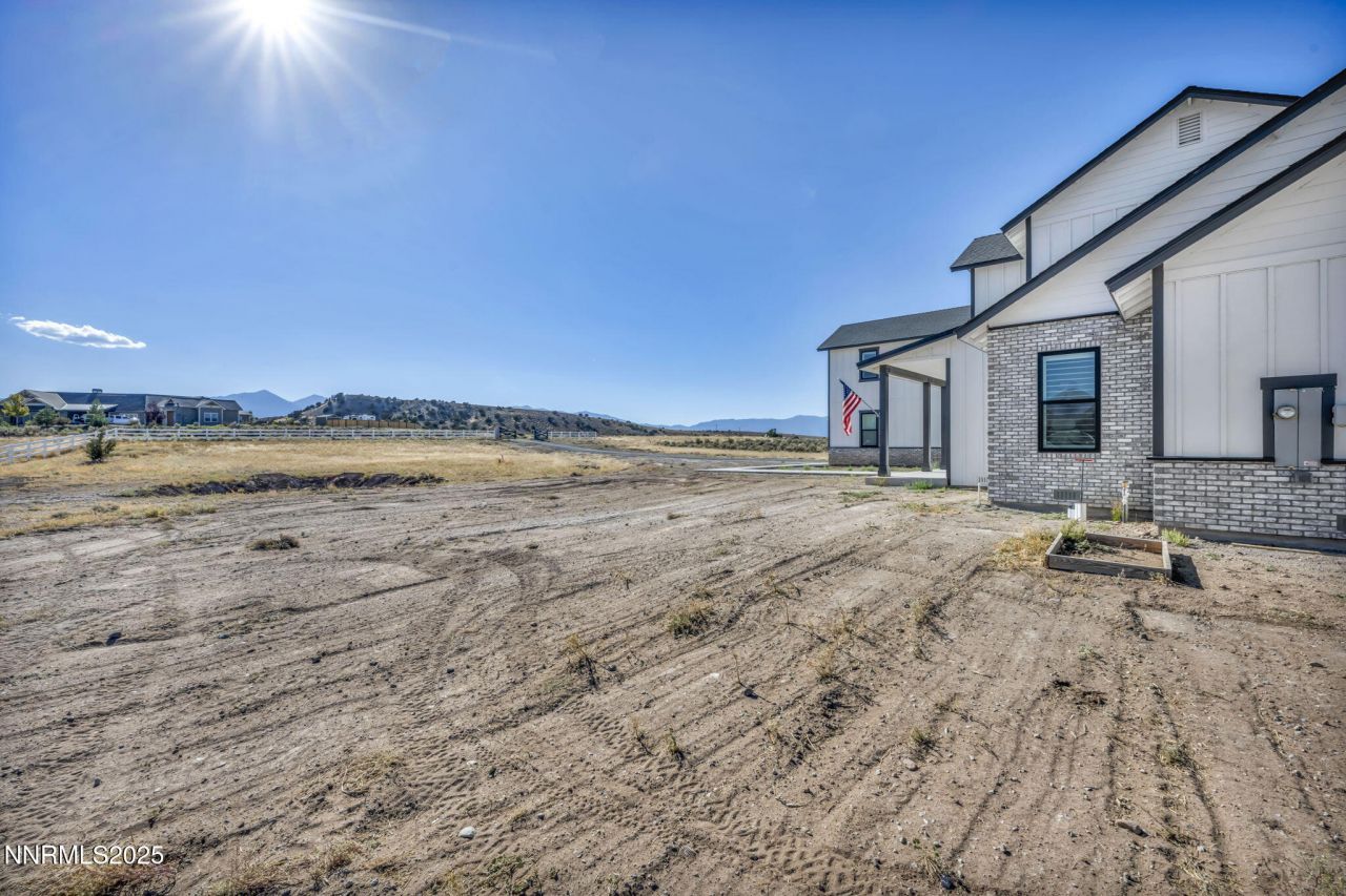 1409 Hunters Point Drive, Gardnerville, NV 89410 Photo