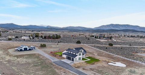 1409 Hunters Point Drive, Gardnerville, NV 89410 Photo