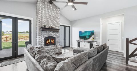 1409 Hunters Point Drive, Gardnerville, NV 89410 Photo