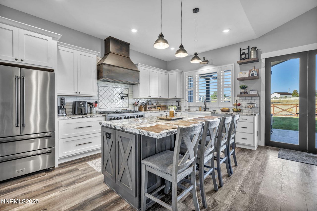 1409 Hunters Point Drive, Gardnerville, NV 89410 Photo