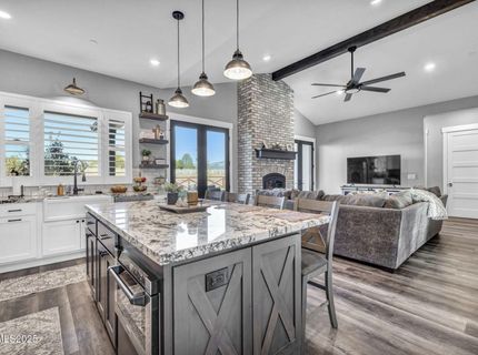 1409 Hunters Point Drive, Gardnerville, NV 89410 Photo