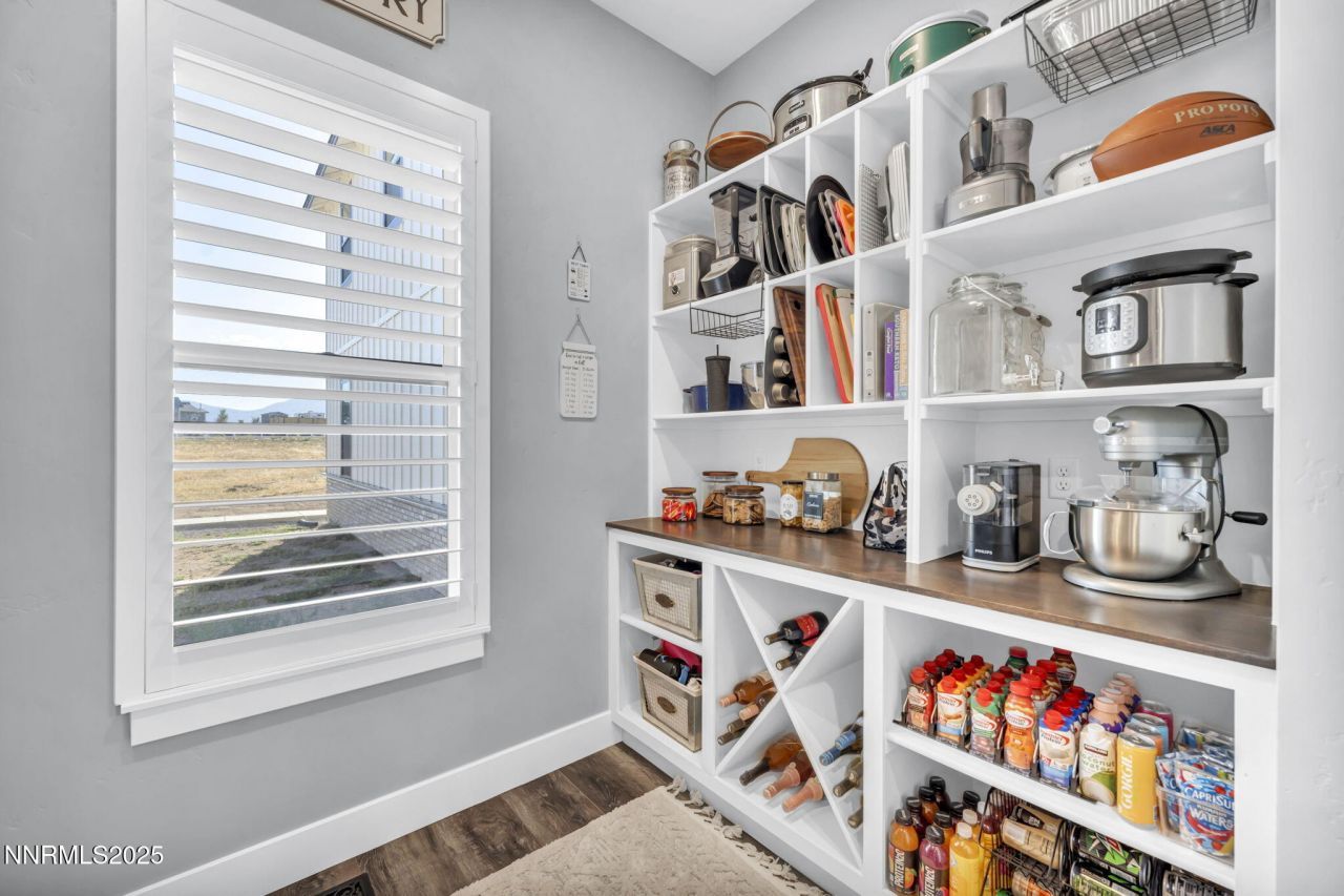 1409 Hunters Point Drive, Gardnerville, NV 89410 Photo