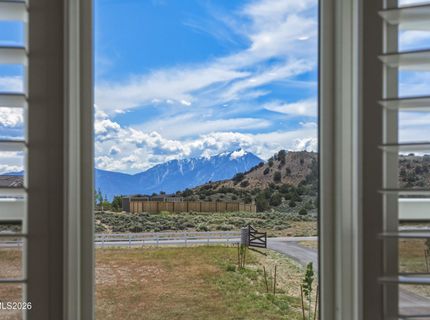 1409 Hunters Point Drive, Gardnerville, NV 89410 Photo
