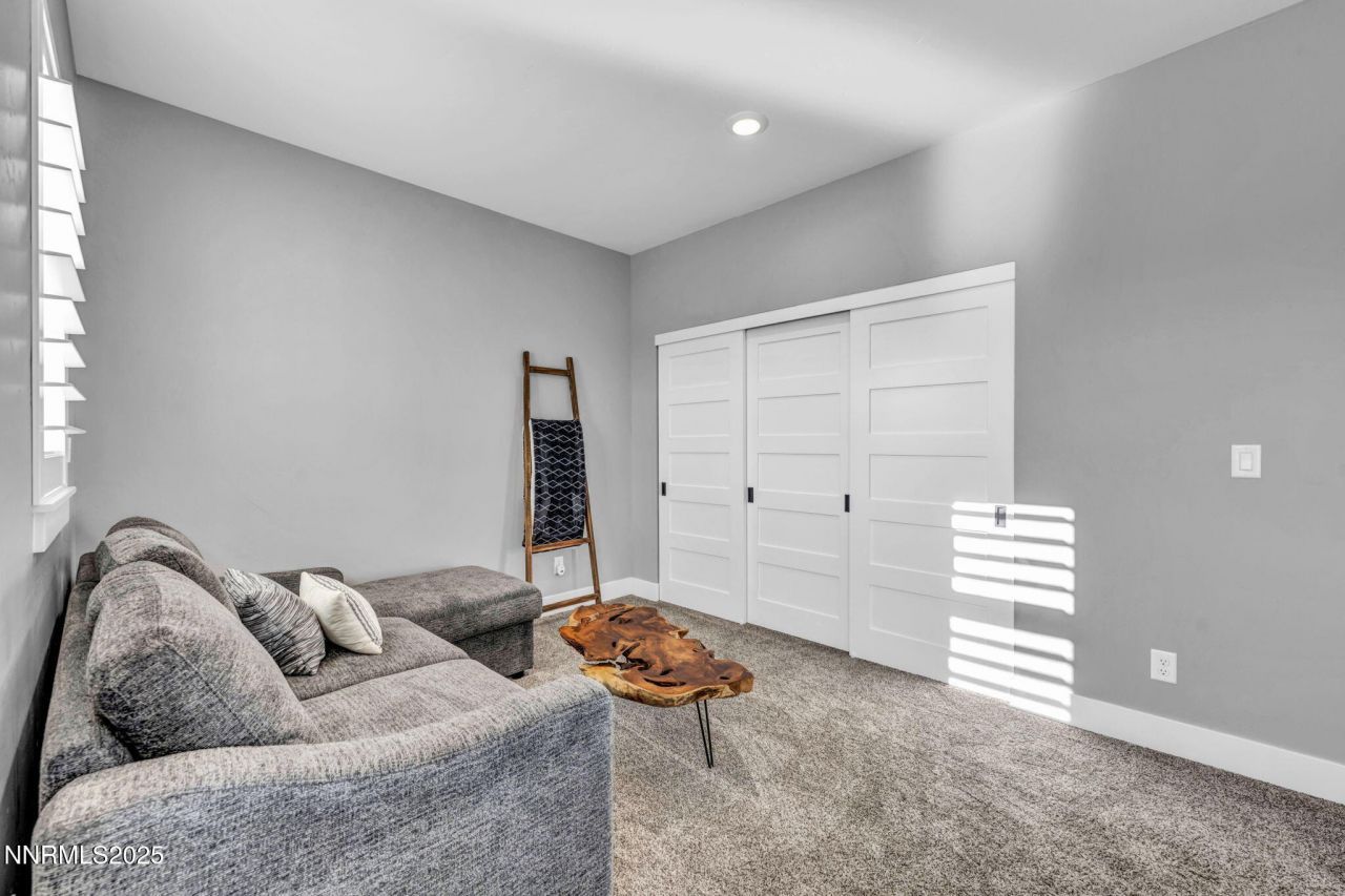 1409 Hunters Point Drive, Gardnerville, NV 89410 Photo