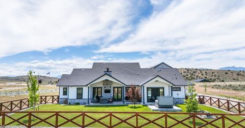 1409 Hunters Point Drive, Gardnerville, NV 89410 Photo
