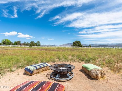1409 Hunters Point Drive, Gardnerville, NV 89410 Photo