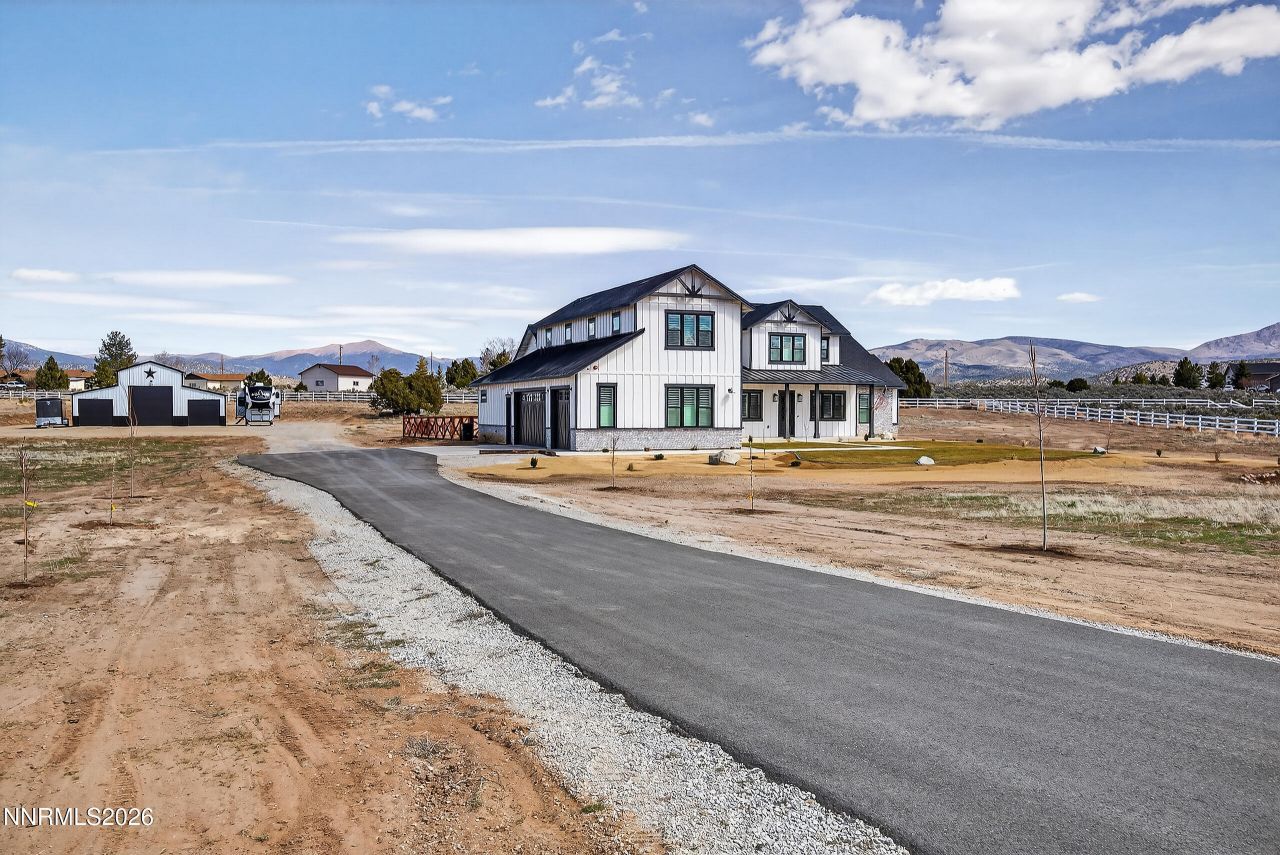 1409 Hunters Point Drive, Gardnerville, NV 89410 Photo