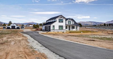 1409 Hunters Point Drive, Gardnerville, NV 89410 Photo