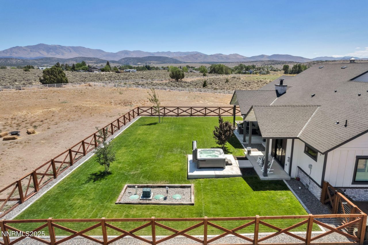 1409 Hunters Point Drive, Gardnerville, NV 89410 Photo