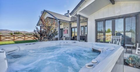 1409 Hunters Point Drive, Gardnerville, NV 89410 Photo