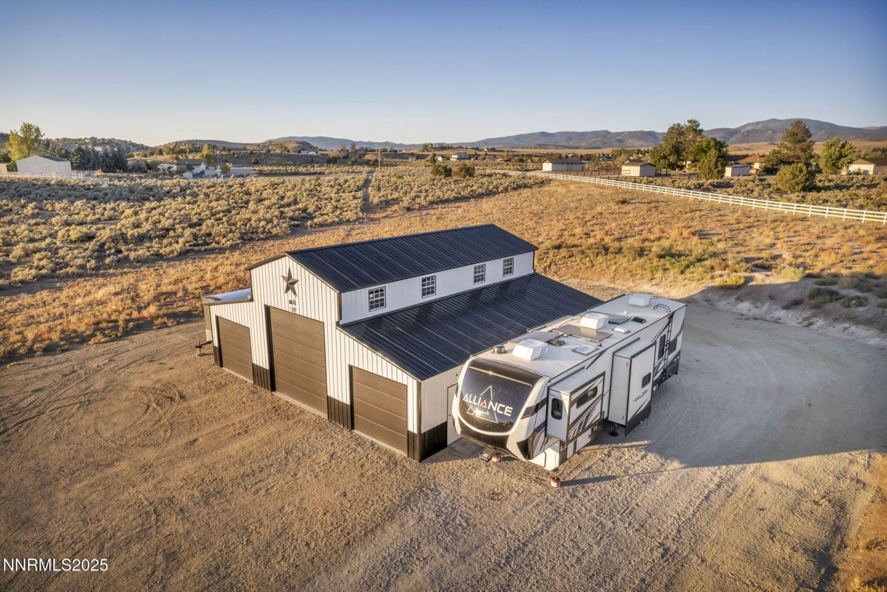 1409 Hunters Point Drive, Gardnerville, NV 89410 Photo