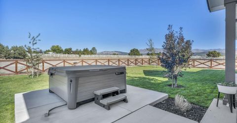 1409 Hunters Point Drive, Gardnerville, NV 89410 Photo