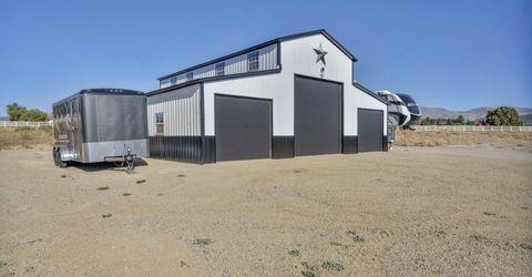 1409 Hunters Point Drive, Gardnerville, NV 89410 Photo