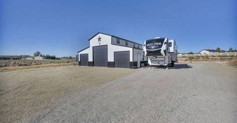 1409 Hunters Point Drive, Gardnerville, NV 89410 Photo