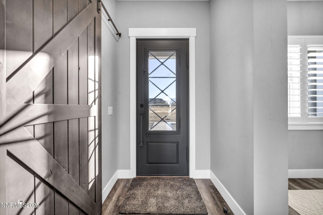 1409 Hunters Point Drive, Gardnerville, NV 89410 Photo