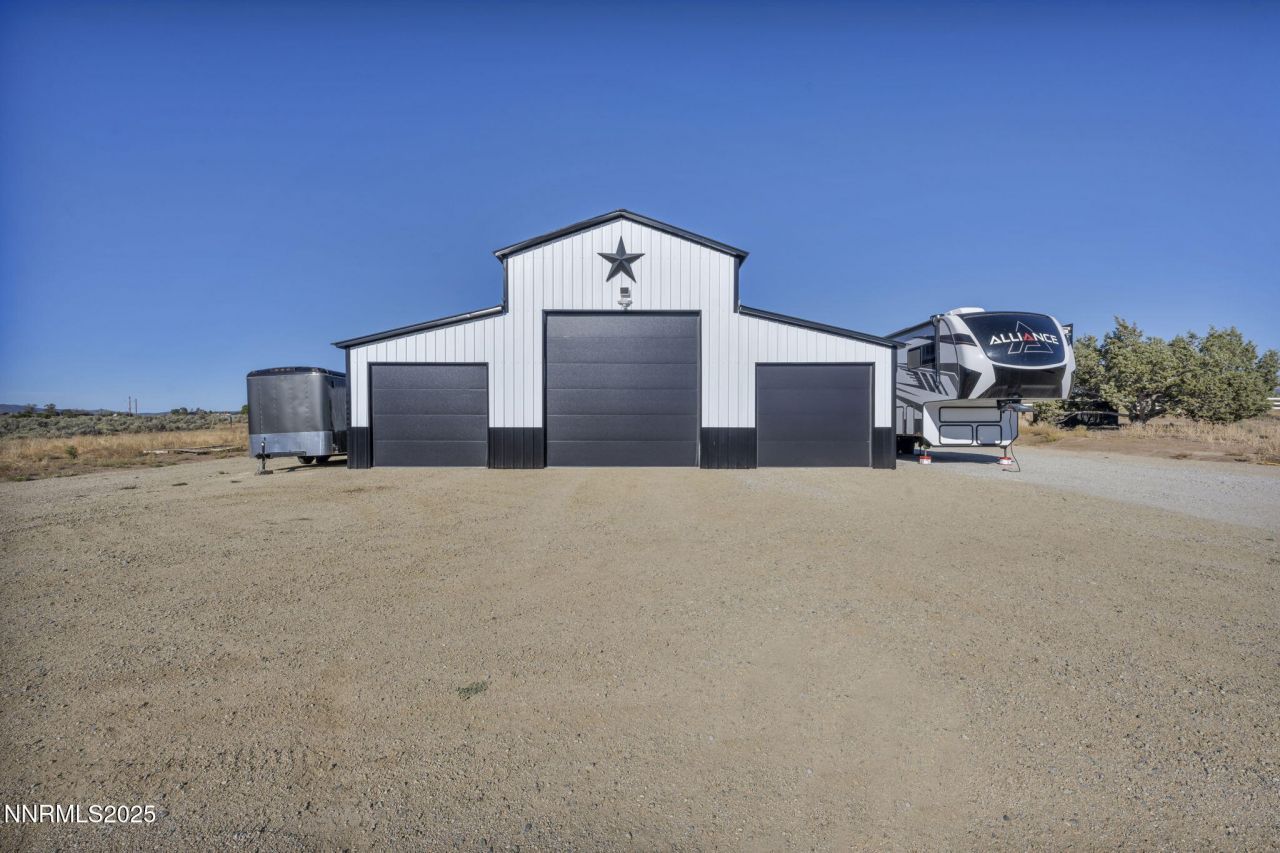 1409 Hunters Point Drive, Gardnerville, NV 89410 Photo