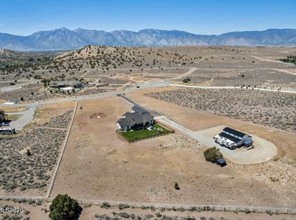 1409 Hunters Point Drive, Gardnerville, NV 89410 Photo