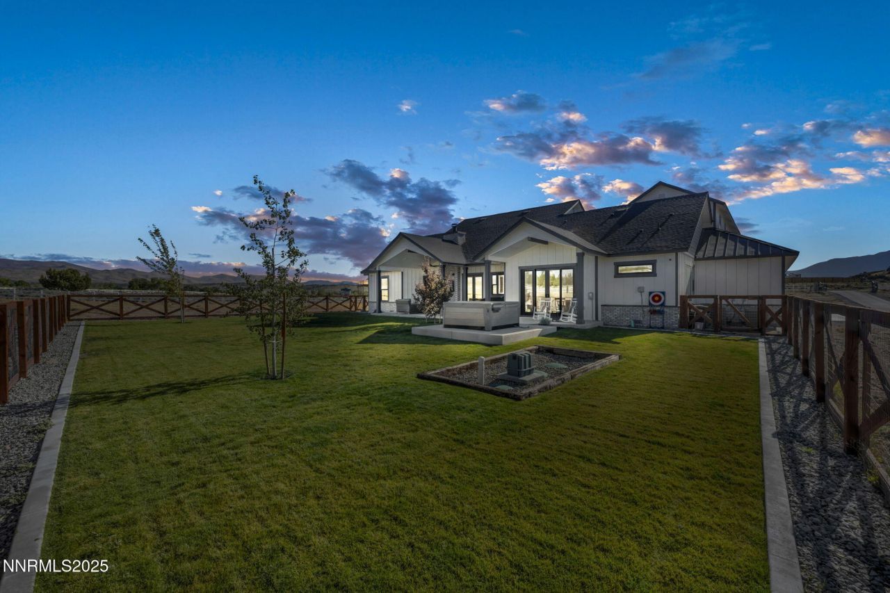 1409 Hunters Point Drive, Gardnerville, NV 89410 Photo