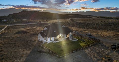 1409 Hunters Point Drive, Gardnerville, NV 89410 Photo