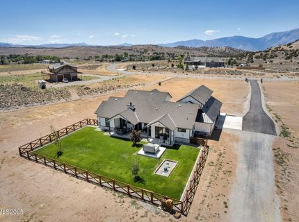 1409 Hunters Point Drive, Gardnerville, NV 89410 Photo