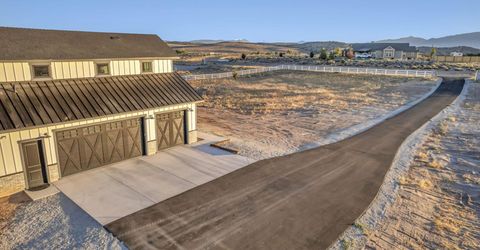 1409 Hunters Point Drive, Gardnerville, NV 89410 Photo