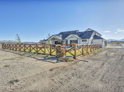 1409 Hunters Point Drive, Gardnerville, NV 89410 Photo