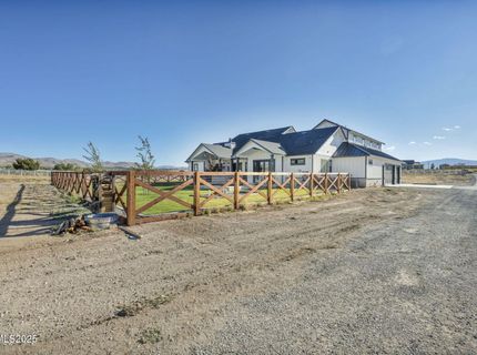 1409 Hunters Point Drive, Gardnerville, NV 89410 Photo