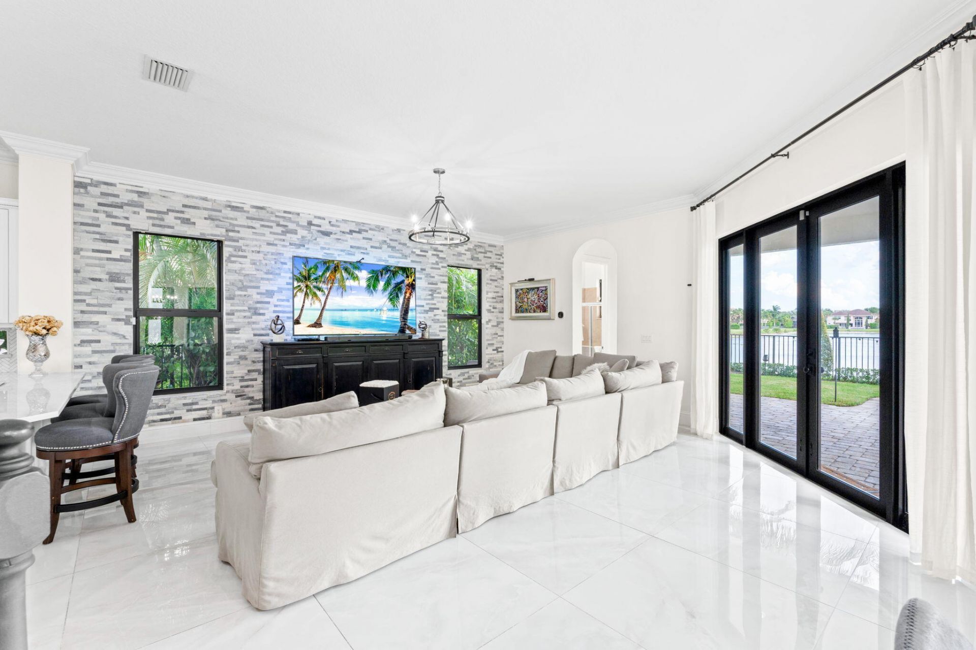 647 Edgebrook Lane, Royal Palm Beach, FL 33411 Photo