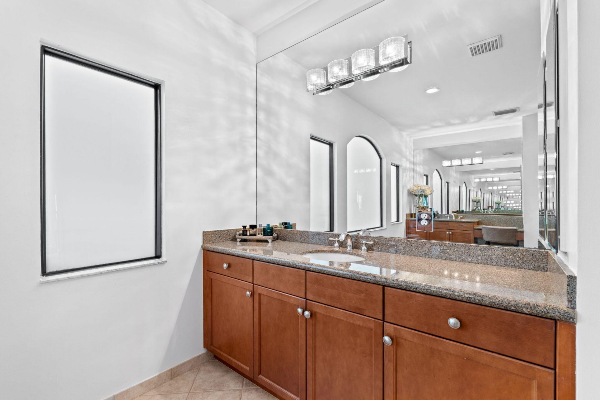 647 Edgebrook Lane, Royal Palm Beach, FL 33411 Photo