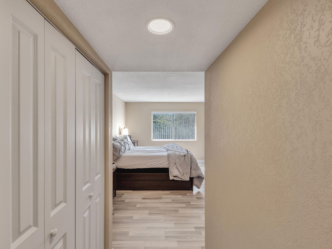 359 Lakeview Drive, Unit 201, Weston, FL 33326 Photo