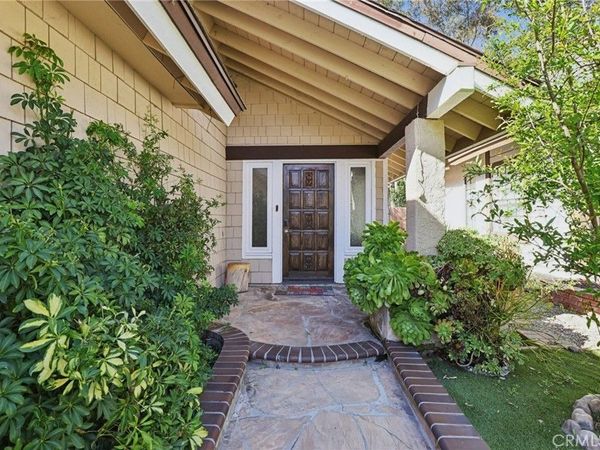 22625 Wood Shadow Lane, Lake Forest, CA 92630
