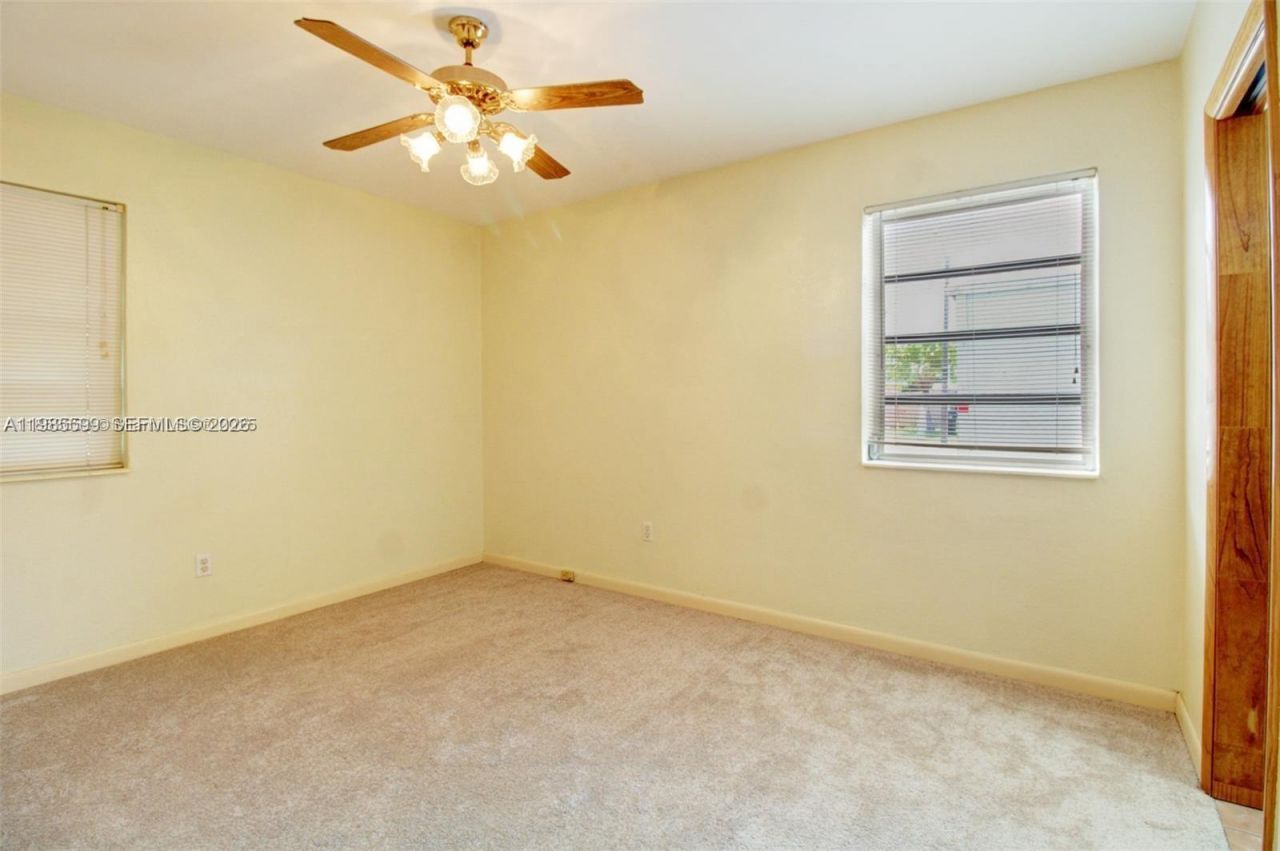10250 Caribbean Blvd, Cutler Bay, FL 33189 Photo