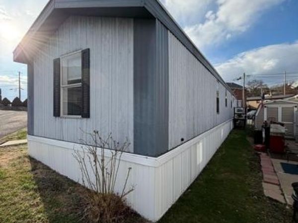 3 HILLTOP AVENUE , AKRON, PA 17501