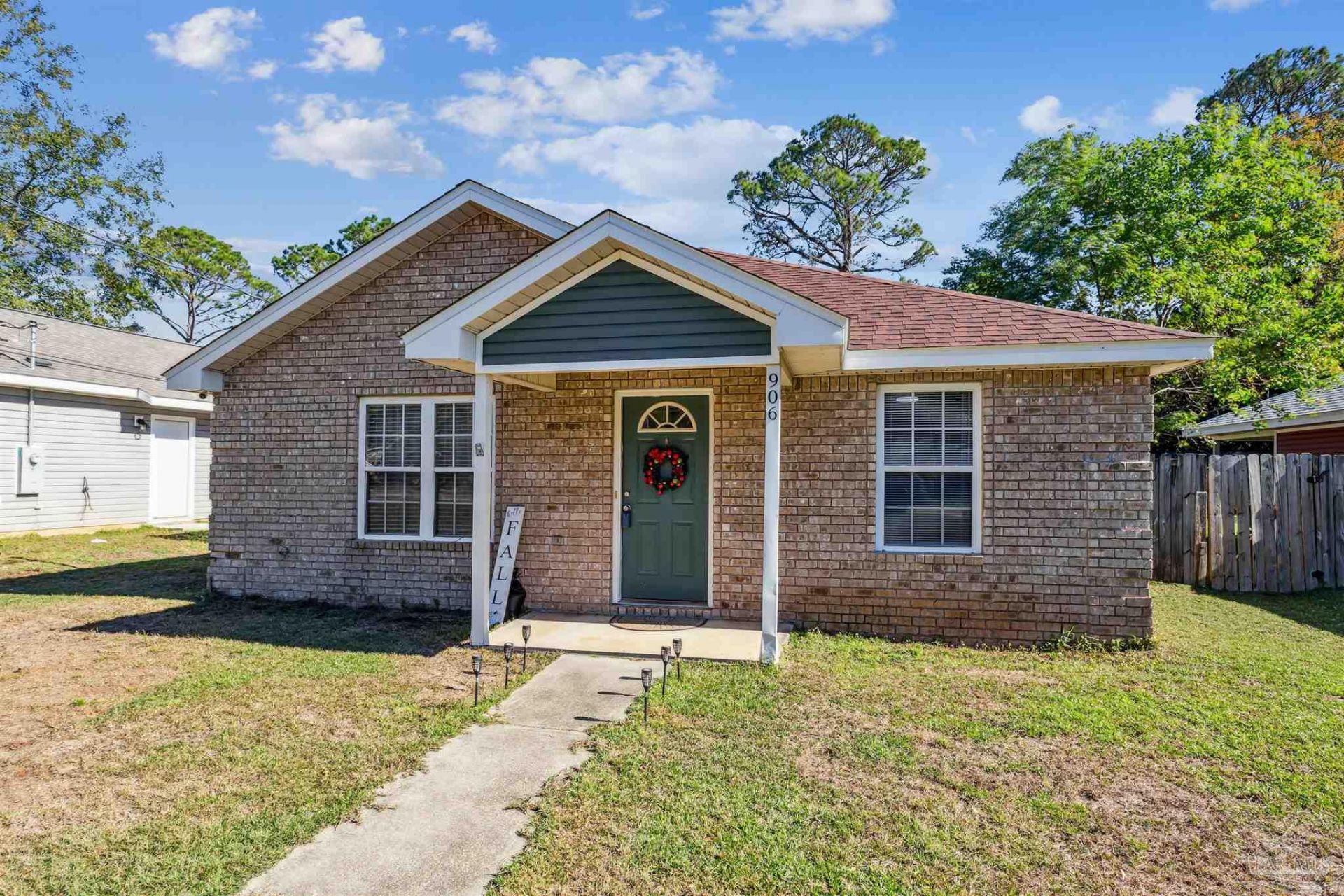 906 Calhoun Ave, Pensacola, FL 32507 Main Photo