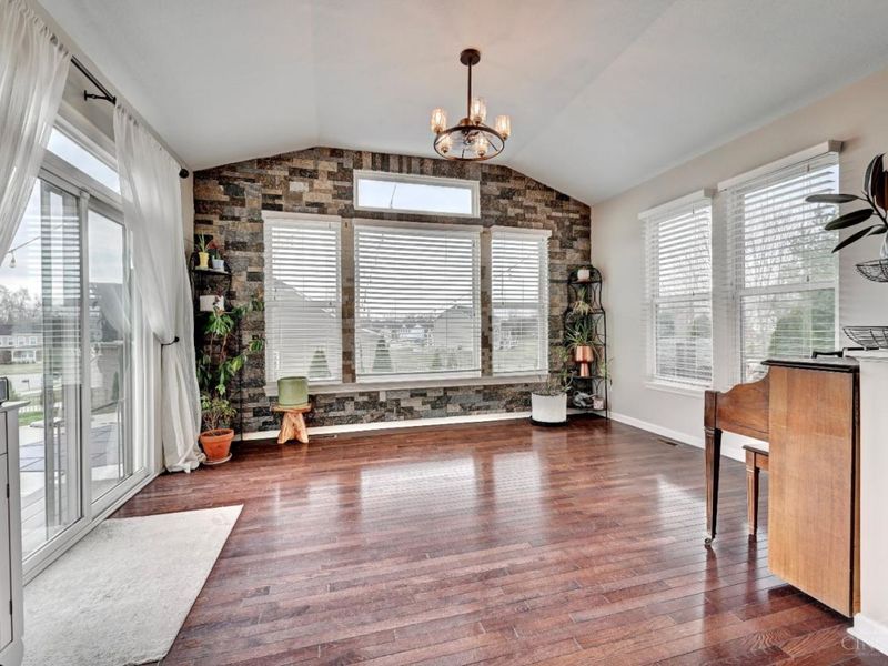 1425 Woodbury Glen Drive, Batavia Twp, OH 45102 Photo 12