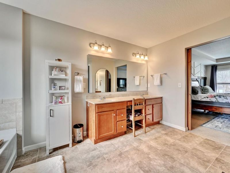 1425 Woodbury Glen Drive, Batavia Twp, OH 45102 Photo 20