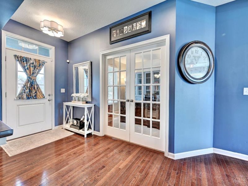 1425 Woodbury Glen Drive, Batavia Twp, OH 45102 Photo 3