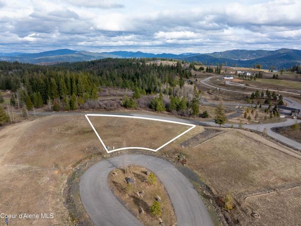 6058 W Dashwood WAY, Coeur d'Alene, ID 83814