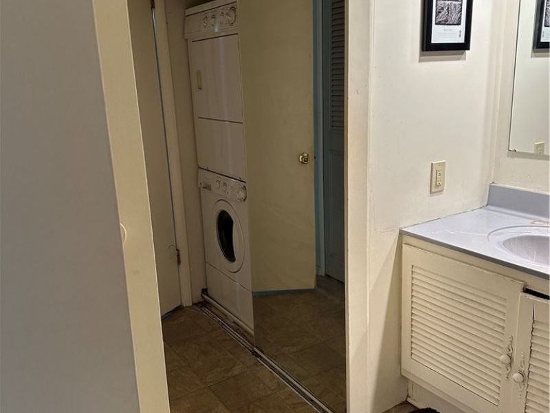 200 Granger Road, Unit 11, Medina, OH 44256 Photo 13