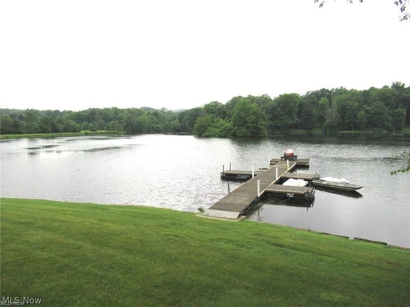 200 Granger Road, Unit 11, Medina, OH 44256 Photo 3