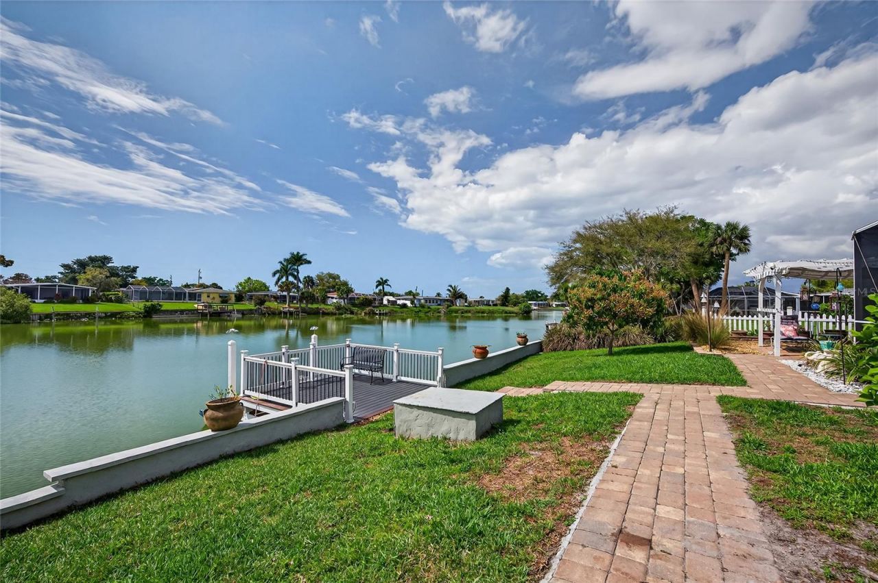 1660 La Gorce Drive , Venice, FL 34293 Photo