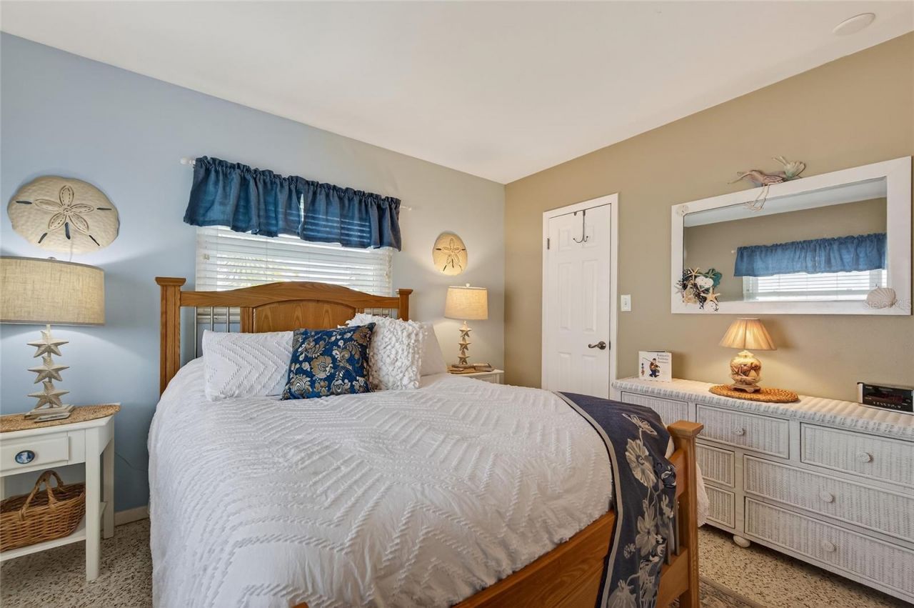 1660 La Gorce Drive , Venice, FL 34293 Photo