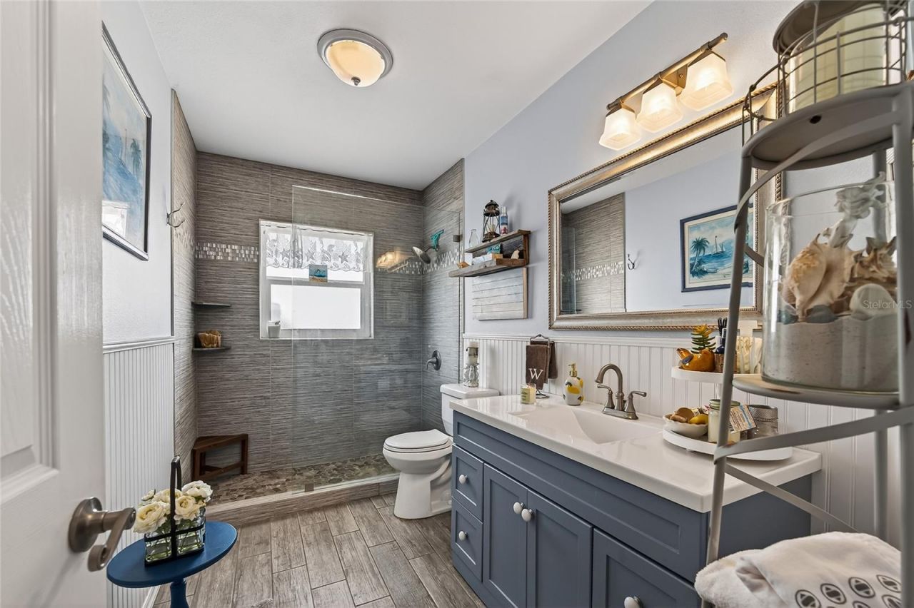 1660 La Gorce Drive , Venice, FL 34293 Photo